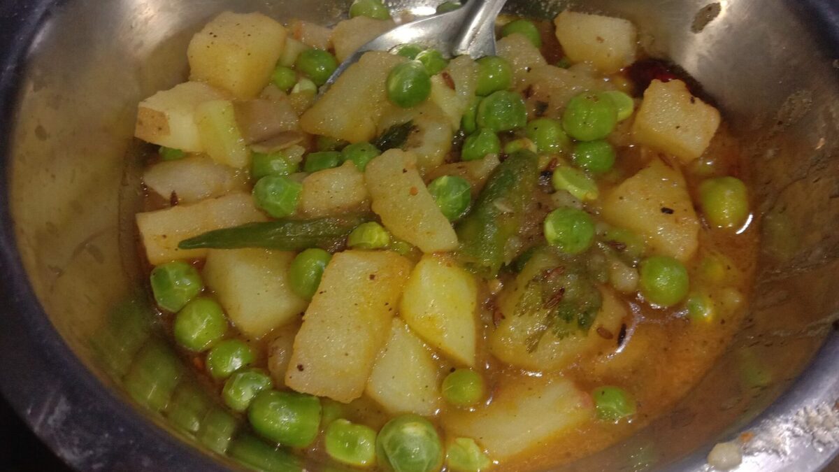 Coconut Vegetable Curry