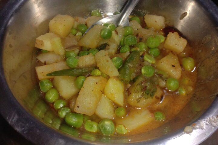 Coconut Vegetable Curry