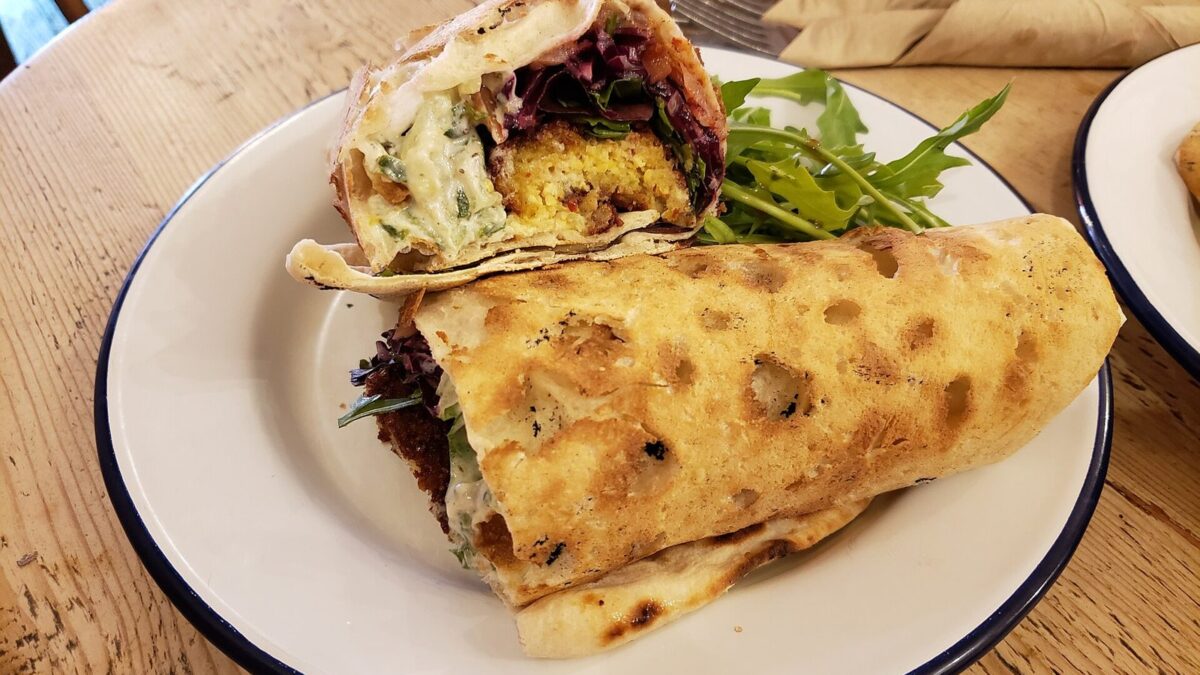 Crispy Falafel Wrap