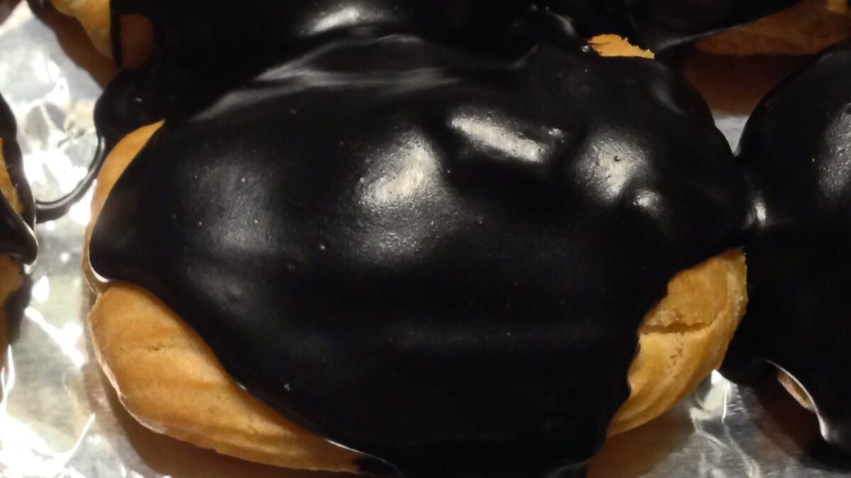 Chocolate Eclairs