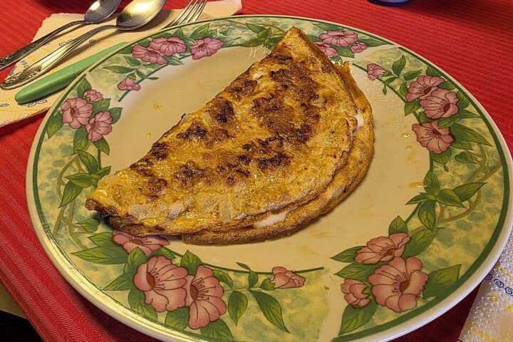 Classic Cheese Omelette