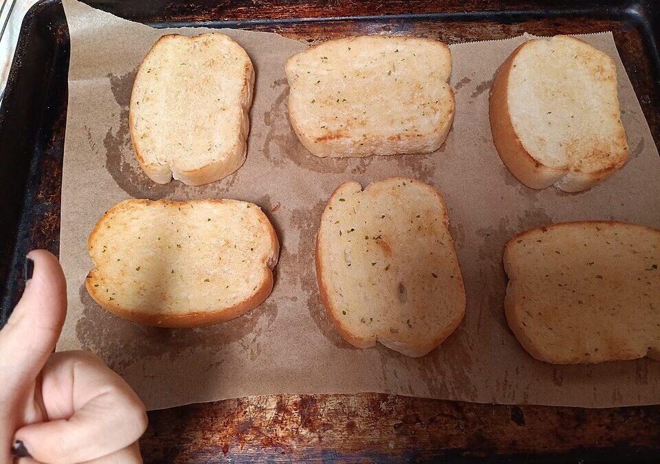 Cheesy Garlic Bread