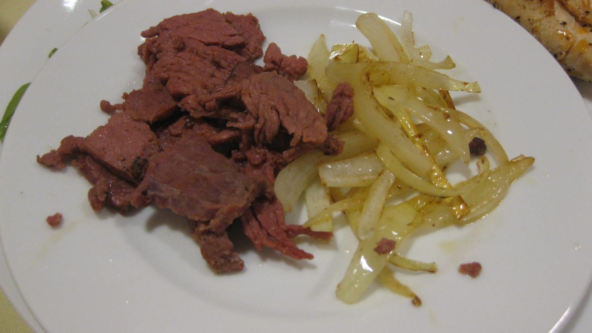 Why Meat Needs to Rest (And For How Long)